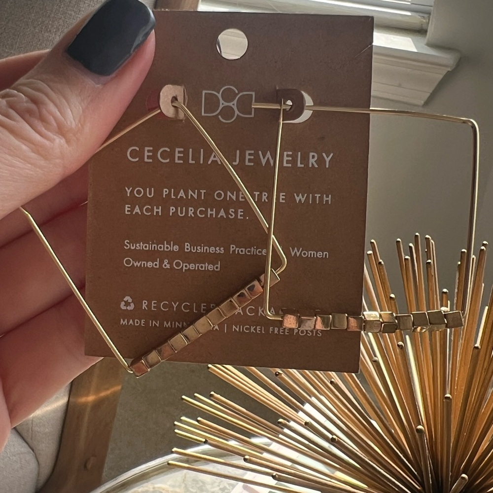 Cecelia Jewelry NEW Starlight Square Beaded Hoop Earrings - Gold